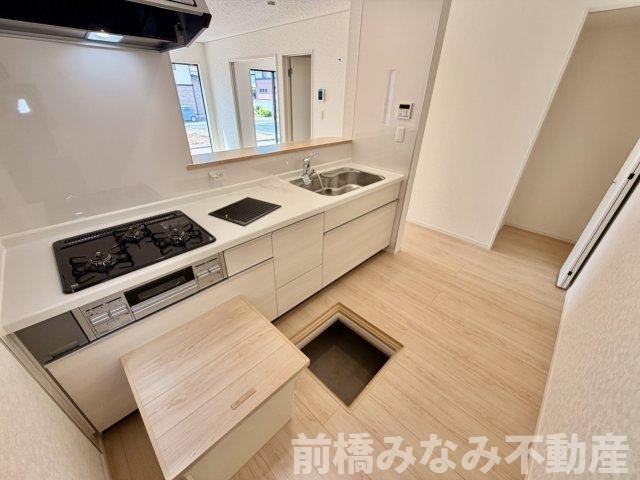 【新築】前橋市青柳町第28　９号棟(全10棟)　クレイドルガーデン　新築建売分譲のキッチン|きれいなキッチンです