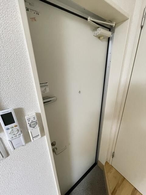 エスパシオ王子神谷の玄関
