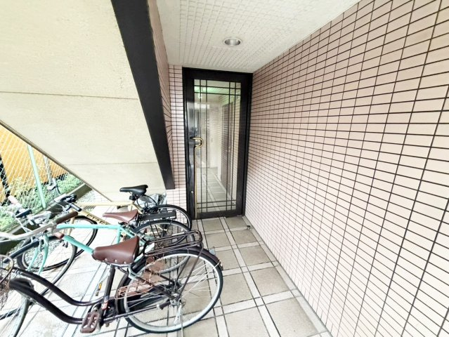 ハイムグレースのエントランス