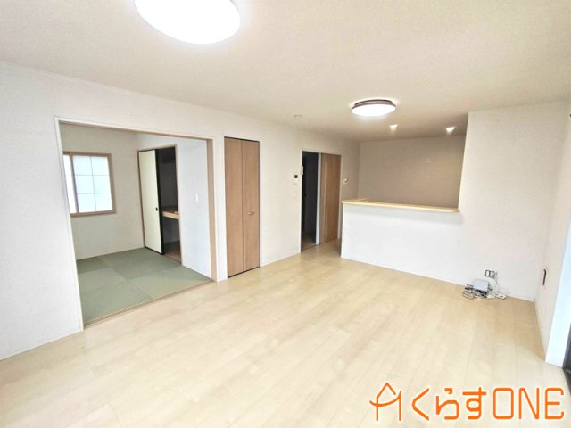 【居間・リビング】 | 中古とは思えないきれいな室内の中古戸建／姫路市上手野