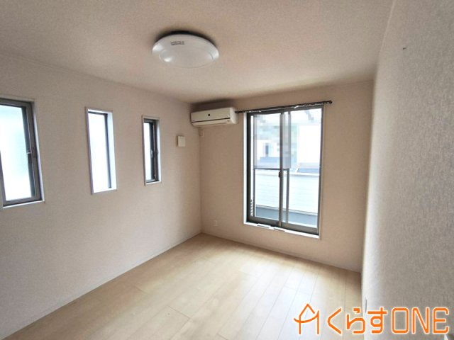 【洋室】 | 中古とは思えないきれいな室内の中古戸建／姫路市上手野