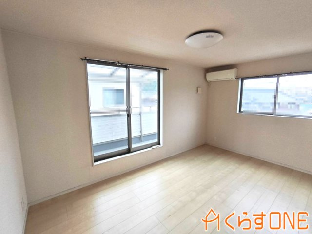 【洋室】 | 中古とは思えないきれいな室内の中古戸建／姫路市上手野