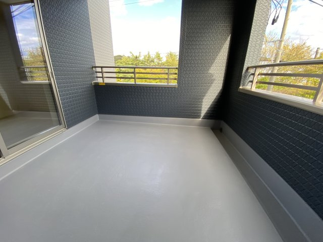 【いわき市内郷白水町／1号棟】＼広々20帖以上LDK♪／のバルコニー|同施工◆バルコニーの写真です◆　
洗濯物から布団まで一度にたくさん干せて便利です♪
眺めのよいバルコニーで、あなただけのリラックスタイムを☆
