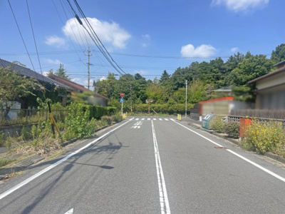 【前面道路含む現地写真】 | 四日市市坂部が丘３丁目 | 前面道路