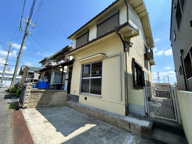 広野1丁目貸家の外観