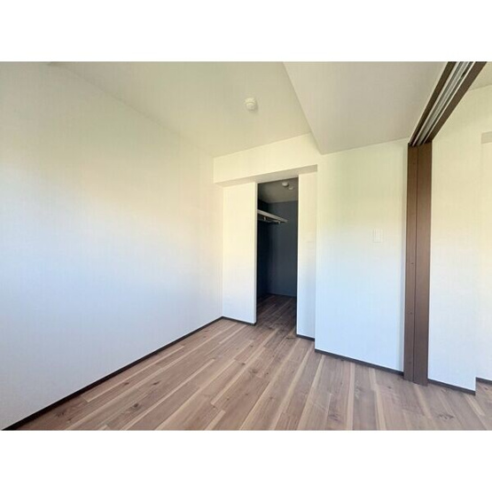 【洋室】RUMO LUEB