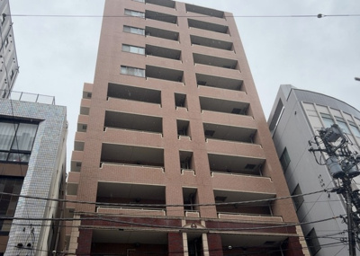 【構造・工法・仕様】 | ジェイシティ相模原 | ＲＣ造、Reinforced Concreteは直訳すると補強されたコンクリートです。主に柱や梁・床・壁が鉄筋とコンクリートで構成おり、鉄筋を組んだ型枠にコンクリートを流し込んで固めたものを指します。