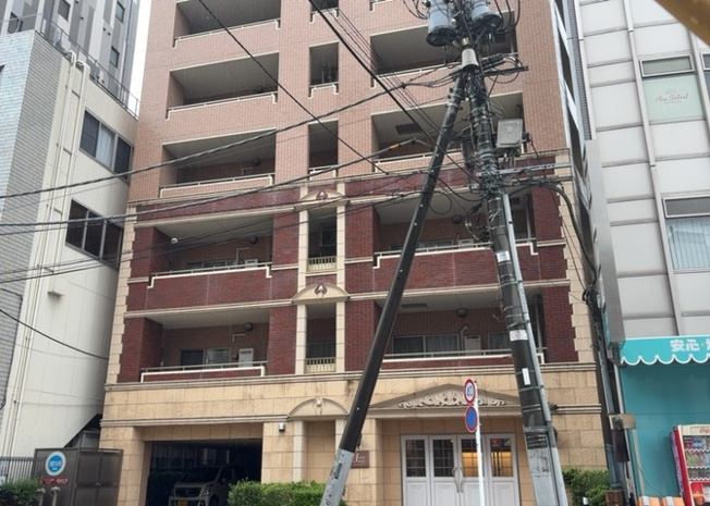 【構造・工法・仕様】 | ジェイシティ相模原 | ＳＲＣ造は強度や耐震性の面でもRC造と比べて優れています。そのため、10階建以上の高層または超高層マンションなどの建築にも多く採用されています。柱や梁などのサイズが小さくても高い耐震性を確保できます。