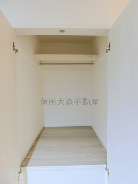 イリス糀谷の収納|リビング収納　クローゼット