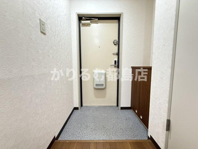 メゾンドシュクレの玄関