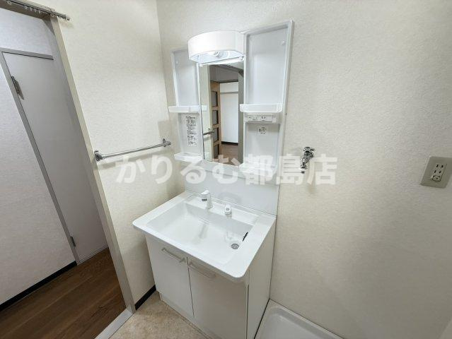 メゾンドシュクレの洗面所