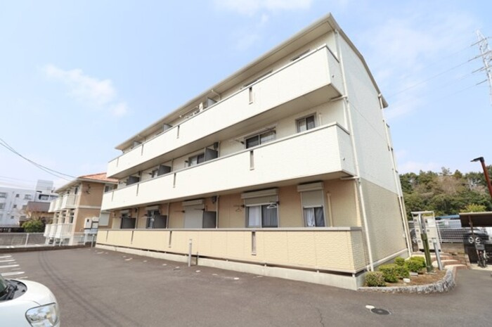 The Ritz TAKANO
