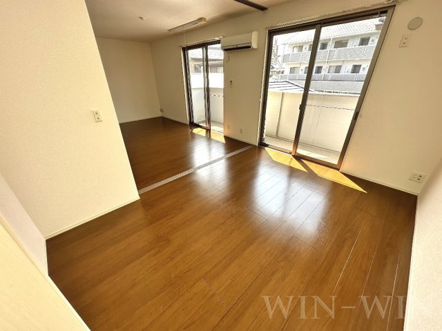 ロイヤルウィットの寝室|イメージ（同建物内別部屋の写真です）