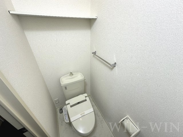 ロイヤルウィットのトイレ|イメージ（同建物内別部屋の写真です）