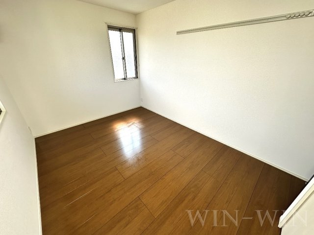 ロイヤルウィットの居間・リビング|イメージ（同建物内別部屋の写真です）