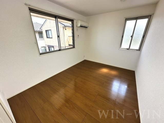 ロイヤルウィットの寝室|イメージ（同建物内別部屋の写真です）