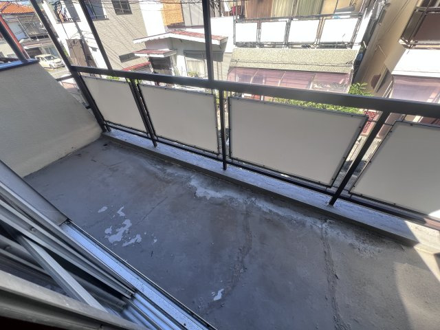 西岡戸建てのバルコニー