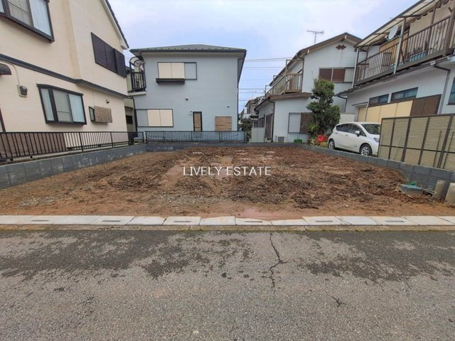 越谷市大字下間久里 新築分譲住宅