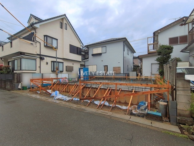 越谷市大字下間久里 新築分譲住宅
