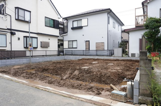 越谷市大字下間久里 新築分譲住宅