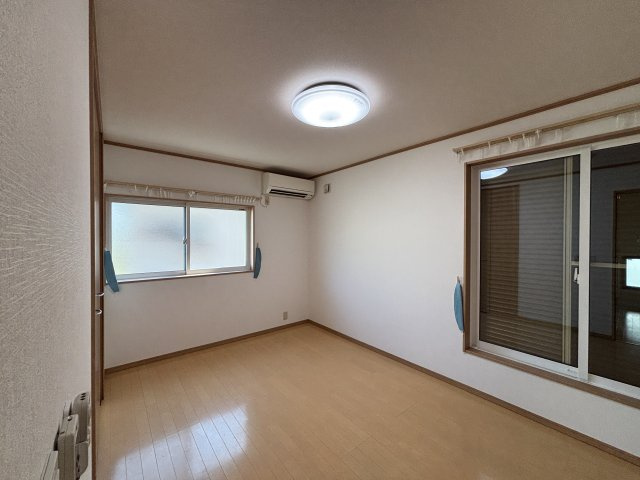 土樋１丁目貸家の子供部屋