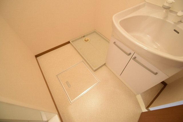 プロシード西船の洗面所|室内洗濯機置き場