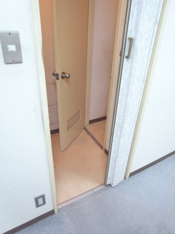 豊中市曽根東町６丁目の店舗事務所