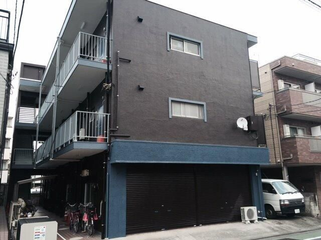 松岡コーポの外観