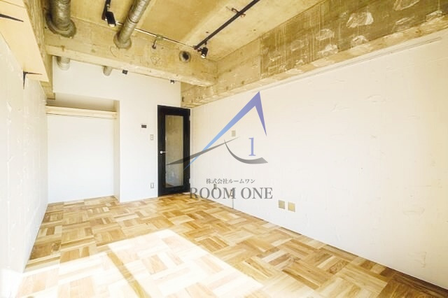 ライオンズマンション護国寺第２の居間・リビング|洋室のお部屋です。