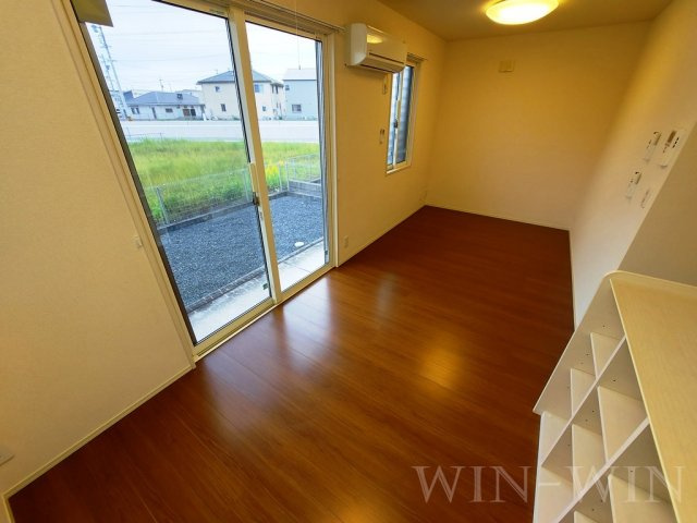 HIBARIの内装|イメージ（同建物内別部屋の写真です）