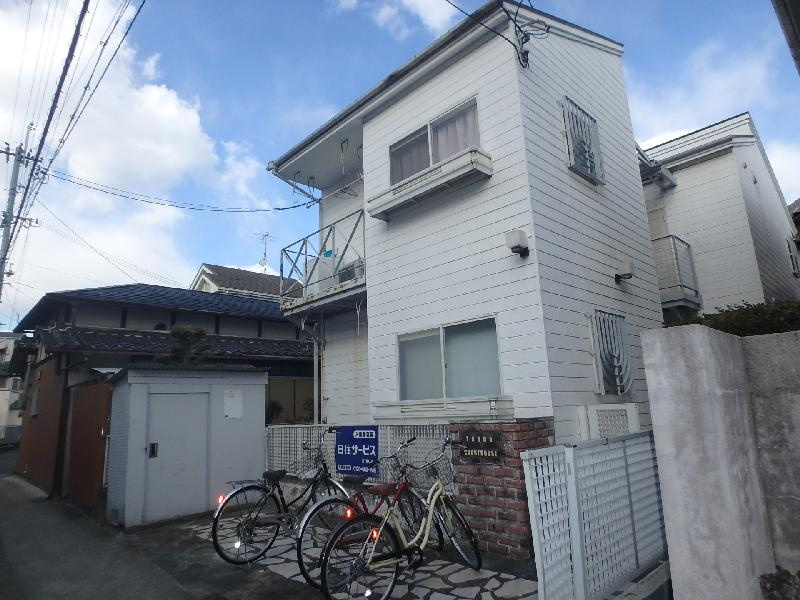 富田コートハウス