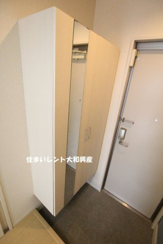 マックリーンコート相模の玄関