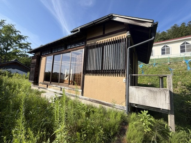 花巻市東和町土沢5区195の外観