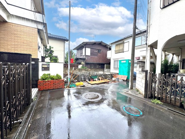 練馬区大泉学園町7丁目　快適コンパクト邸宅　美しい街並みの限定1棟の前面道路含む現地写真