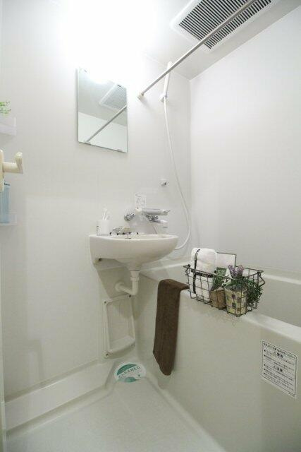 プレスト・アイディ秋葉原の浴室|※家具･小物はイメージです