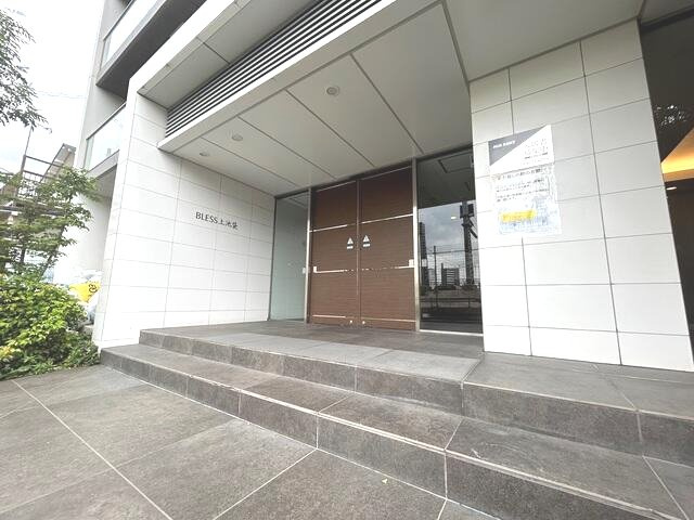 ＢＬＥＳＳ上池袋のエントランス