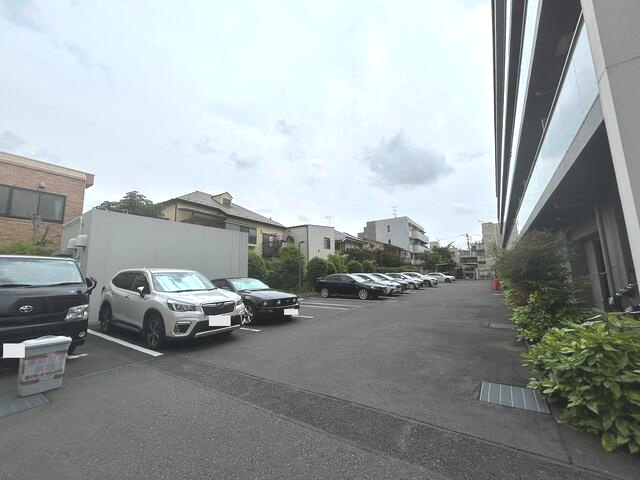 ＢＬＥＳＳ上池袋の駐車場