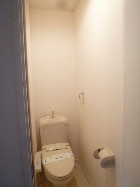 メゾンオトヌのトイレ|※同物件別タイプ参考写真