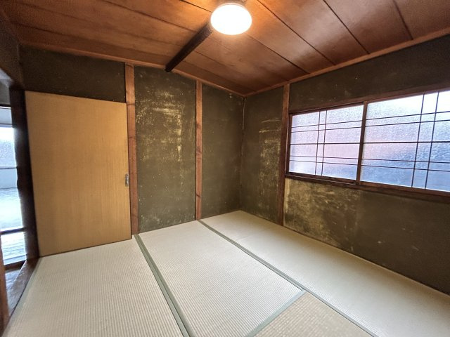 本町２丁目貸家の和室