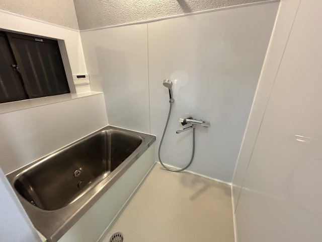 本町２丁目貸家の浴室
