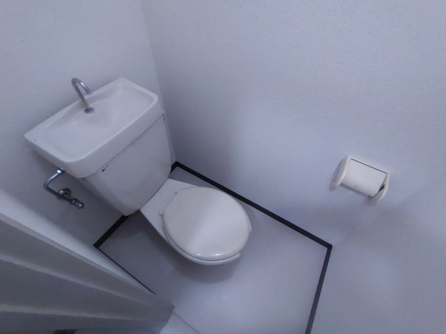 メゾンナカジマのトイレ