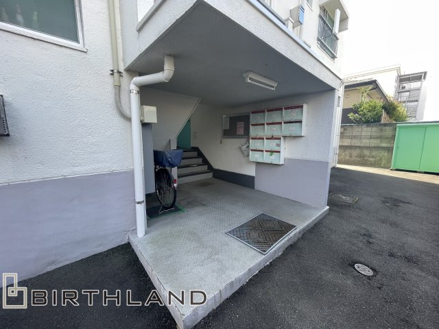 勤住桑野マンションAの外観