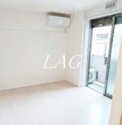 【居間・リビング】 | カステロ　ピノ | 洋室のお部屋です。
