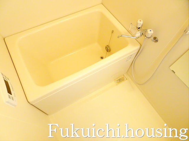 第7島田マンションの浴室