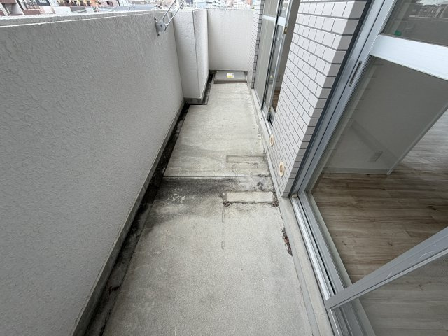 メゾンエスポアールのバルコニー