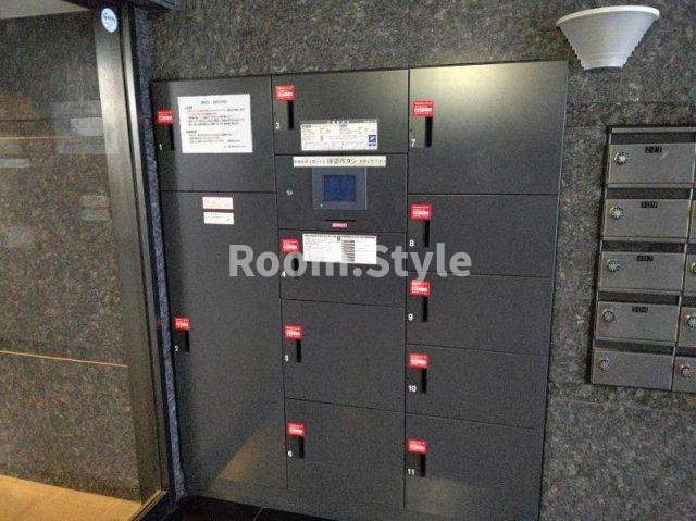 ルーブル東馬込のその他共用部分|エントランス横にある宅配ボックスです。