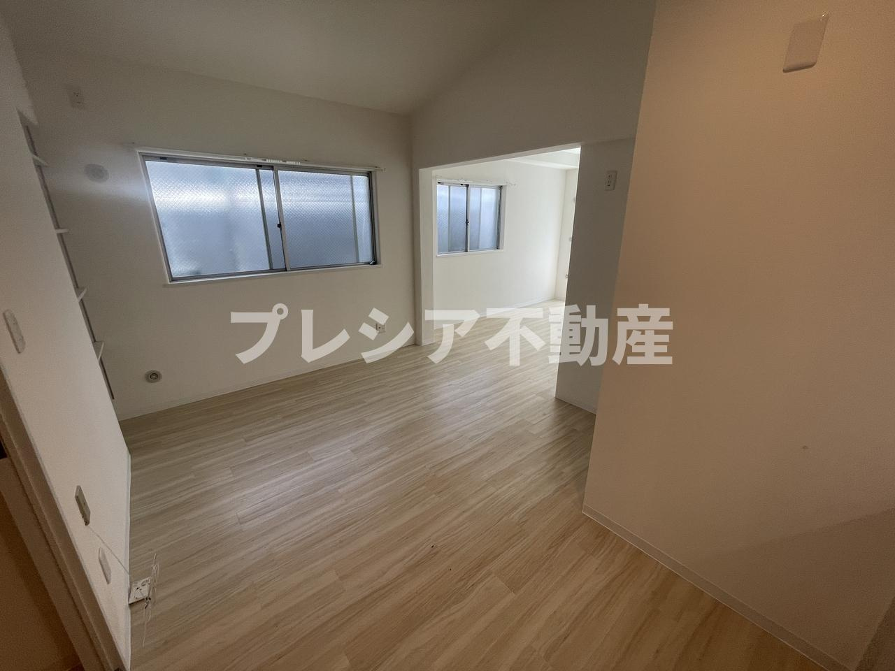io甲子園１番館の居間・リビング
