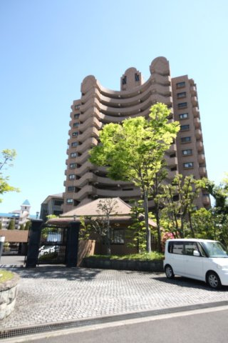アークブリッジの外観