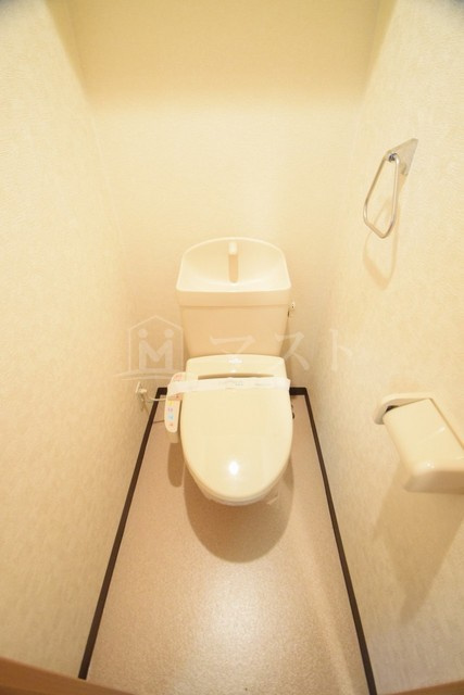 大阪市西区川口２丁目の賃貸マンションのトイレ