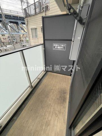 大阪市此花区西九条３丁目の賃貸マンションのバルコニー
